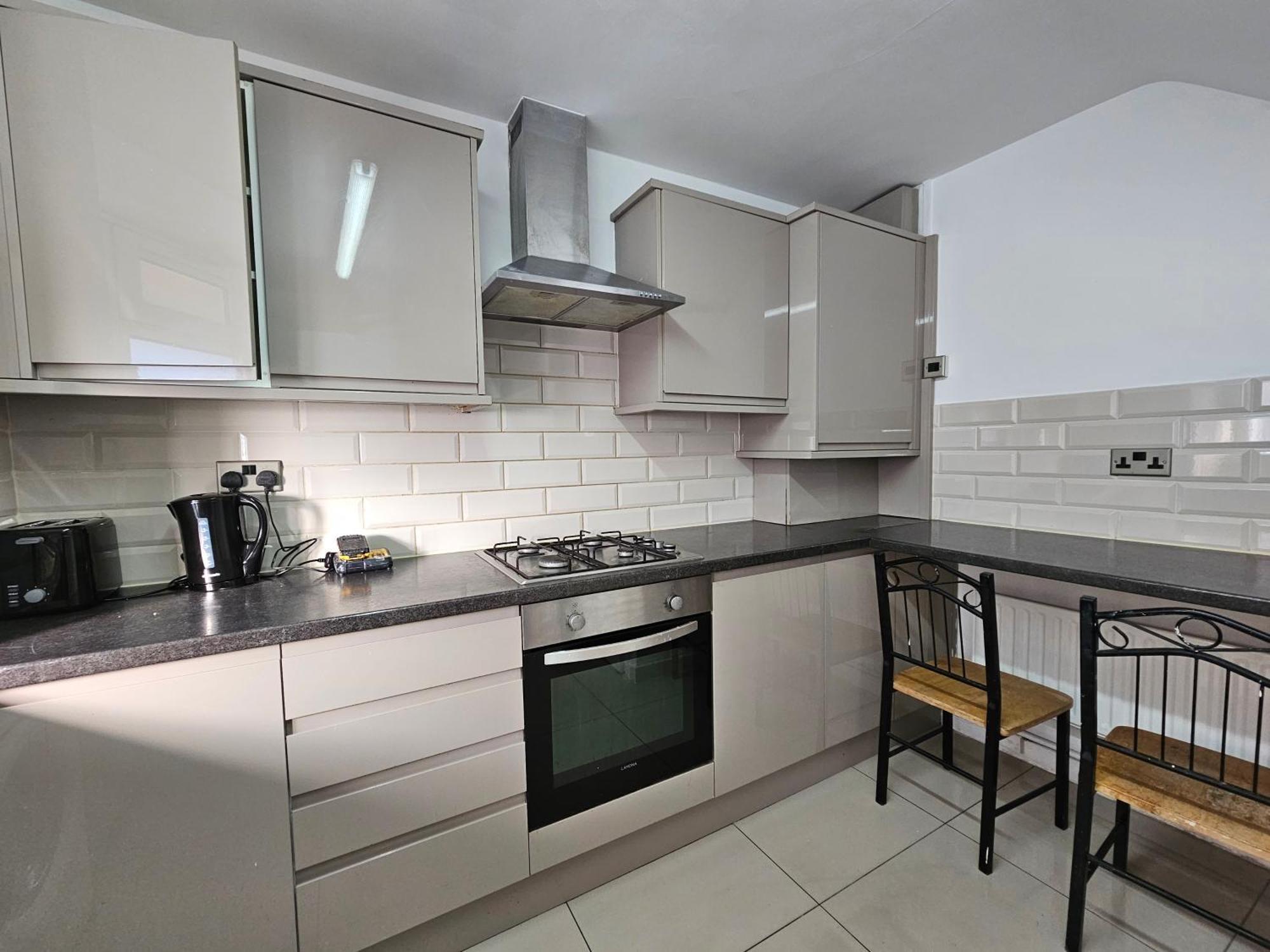London E1 Rooms Exterior photo